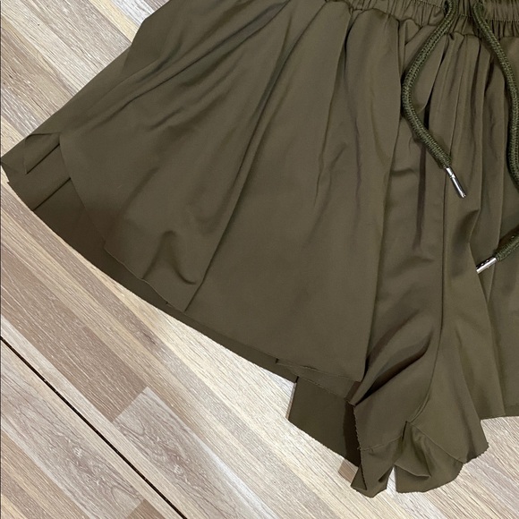 WSIRMEI TRANSCEND NOW athletic running shorts size women’s small - Picture 2 of 8